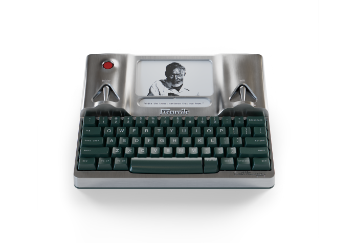 Ernest Hemingway Freewrite Signature Edition